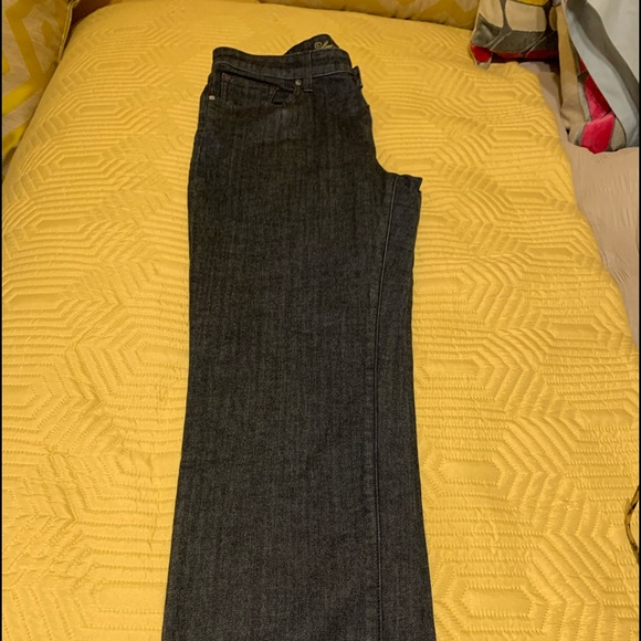 Cookie Johnson’s women’s jeans - Picture 7 of 11